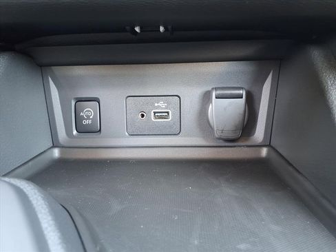 New 2025 Nissan Sentra S image 15