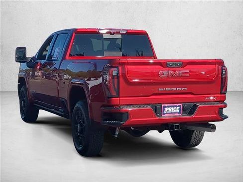 Used 2025 GMC Sierra 2500 AT4 w/ AT4 Premium Plus Package AWD/4WD image 8