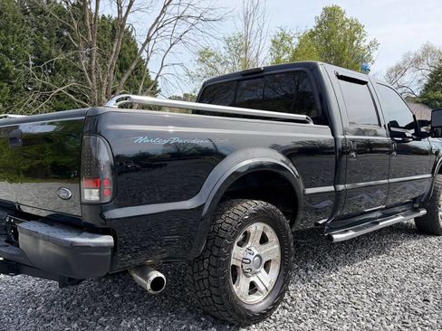Used 2007 Ford F250 Harley-Davidson image 9