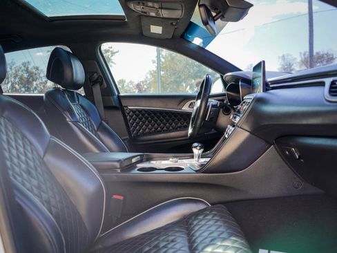 Used 2021 Genesis G70 3.3T w/ Sport Package image 8