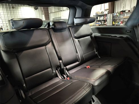 New 2026 Ford Expedition Tremor image 31