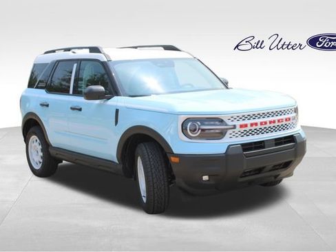 New 2026 Ford Bronco Sport Heritage w/ Convenience Package AWD/4WD image 2