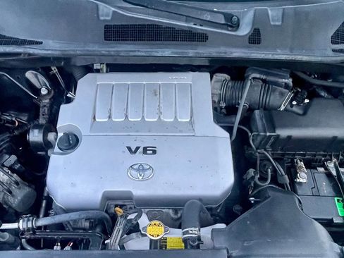 Used 2012 Toyota Highlander SE image 27