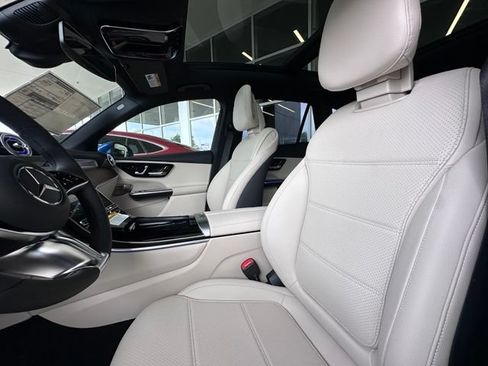 Certified 2026 Mercedes-Benz GLC 300 4MATIC image 23