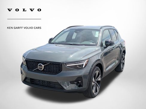 New 2026 Volvo XC40 B5 Ultra w/ Climate Package AWD/4WD image 8
