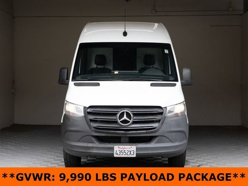Used 2022 Mercedes-Benz Sprinter 3500 image 4
