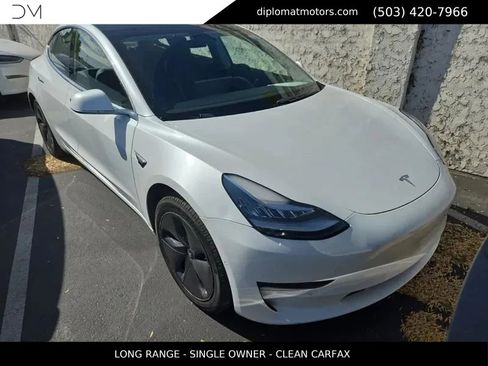 Used 2018 Tesla Model 3 Long Range RWD image 3