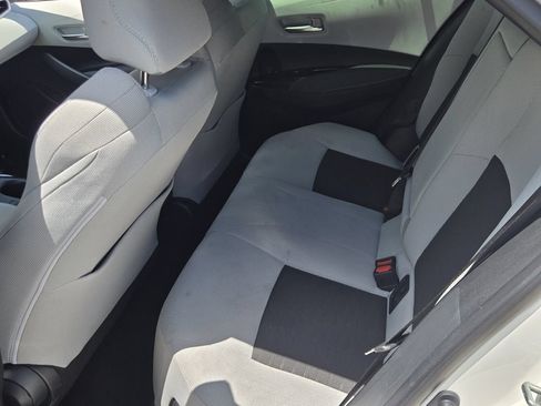 Used 2025 Toyota Corolla SE w/ SE Package FWD image 11