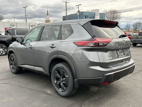 New 2026 Nissan Rogue SV w/ Cold Weather Package AWD/4WD image 4