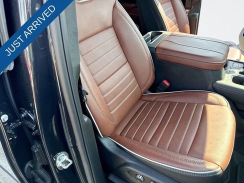 Used 2025 GMC Sierra 1500 Denali Ultimate image 26