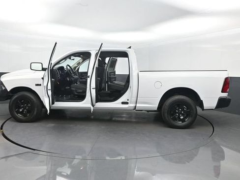 Used 2024 RAM 1500 Tradesman w/ Popular Equipment Group AWD/4WD image 40