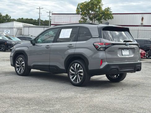 Used 2026 Subaru Forester Touring AWD/4WD image 4