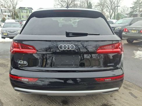 Used 2020 Audi Q5 2.0T Premium w/ Convenience Package image 23