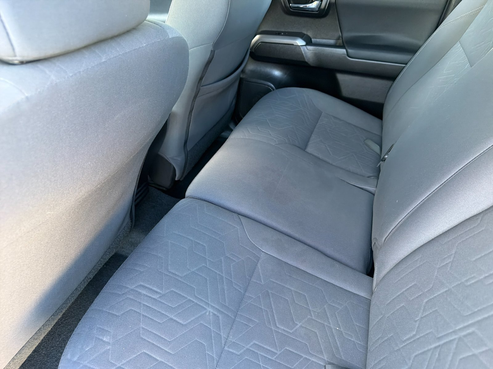 Used 2019 Toyota Tacoma TRD Sport w/ Technology Package RWD image 11