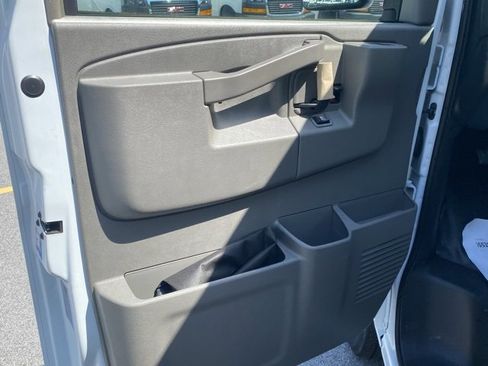 New 2024 GMC Savana 3500 w/ Power Convenience Package image 17