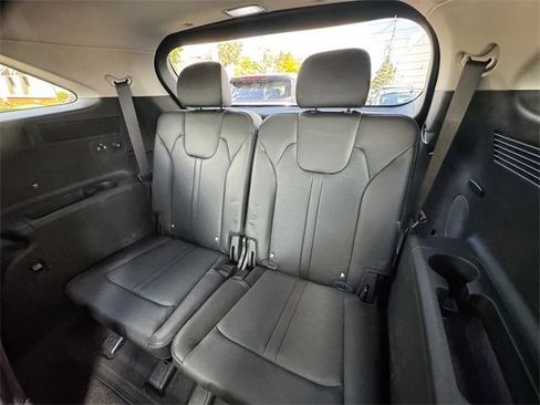 Certified 2024 Kia Sorento SX image 18