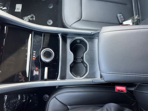 New 2025 Jeep Grand Cherokee L Limited w/ Black Appearance Package image 25