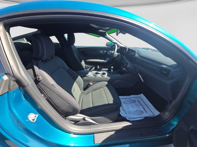 New 2026 Ford Mustang GT w/ GT Performance Package RWD image 25