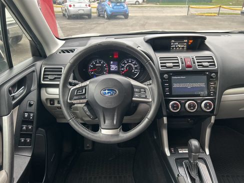 Used 2016 Subaru Forester 2.5i Touring w/ Eyesight & Navigation System image 15