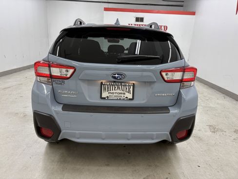 Used 2019 Subaru Crosstrek 2.0i Limited w/ Moonroof Package w/Navigation AWD/4WD image 3