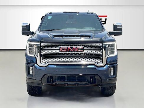 Used 2021 GMC Sierra 3500 Denali w/ Denali Ultimate Package AWD/4WD image 2
