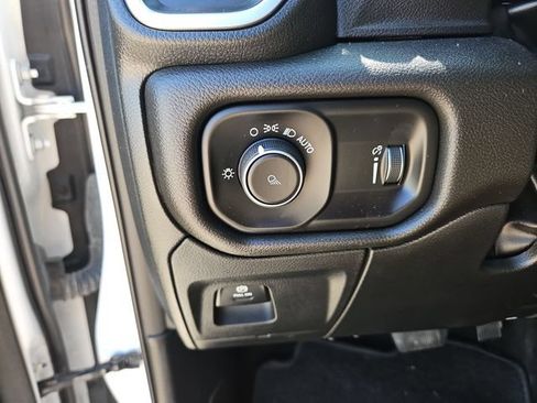 Used 2024 RAM 1500 Big Horn w/ Protection Group AWD/4WD image 17
