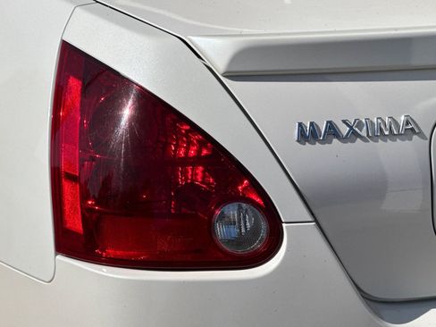 Used 2004 Nissan Maxima 3.5 SL w/ Driver Preferred Pkg FWD image 24
