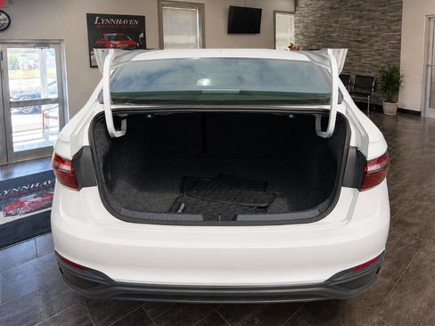 Used 2025 Volkswagen Jetta Sport FWD image 14