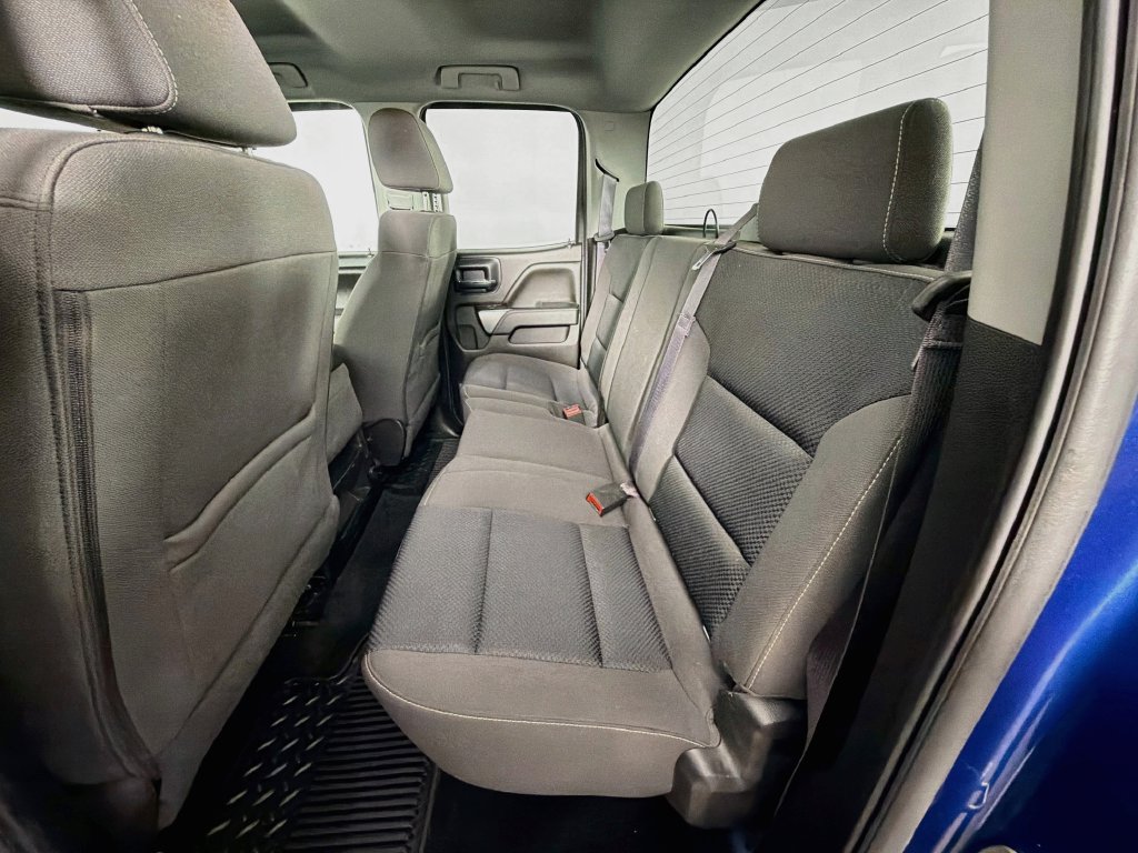 Used 2016 Chevrolet Silverado 1500 LT AWD/4WD image 23
