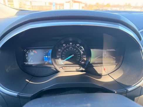 Used 2019 Ford Edge Titanium w/ Equipment Group 301A image 10