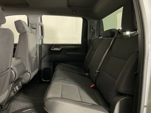 Used 2025 GMC Sierra 2500 SLE w/ SLE Value Package; image 30