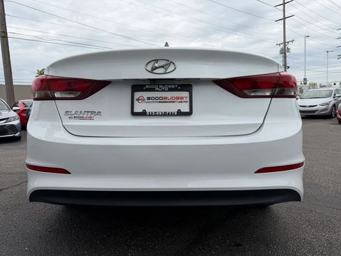 Used 2017 Hyundai Elantra Value Edition FWD image 14