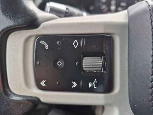 Used 2020 Land Rover Defender 110 HSE image 20