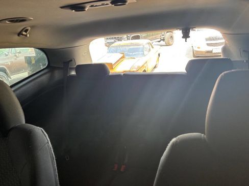 Used 2012 Chevrolet Traverse LT image 13