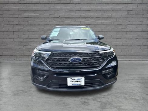 Used 2021 Ford Explorer 2WD image 2