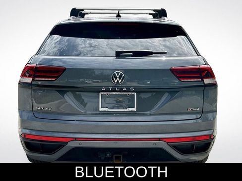 Used 2022 Volkswagen Atlas Cross Sport SEL R-Line image 5