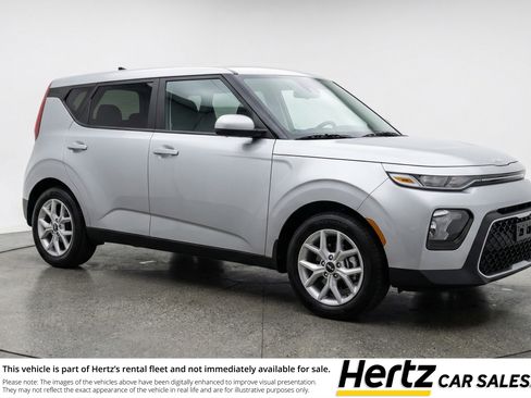 Used 2025 Kia Soul LX w/ LX Technology Package FWD image 1