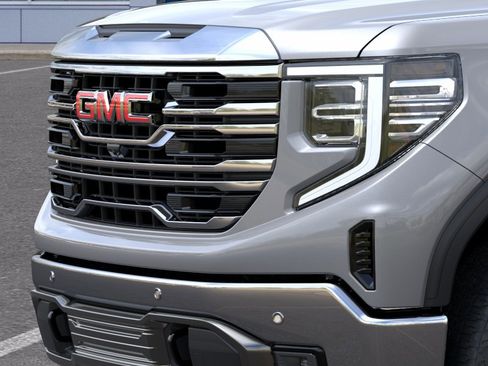 New 2026 GMC Sierra 1500 SLT w/ SLT Premium Plus Package AWD/4WD image 16