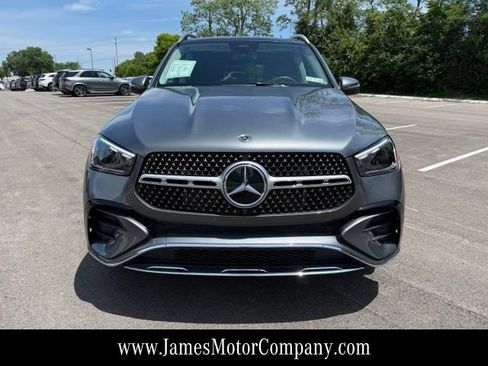 Certified 2026 Mercedes-Benz GLE 450 4MATIC image 2