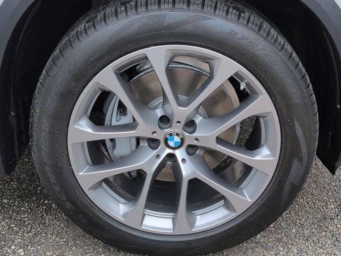 New 2026 BMW X5 sDrive40i w/ Parking Assistance Package RWD image 11