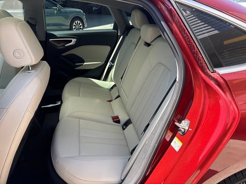 Used 2025 Audi A5 2.0T Premium Plus w/ Premium Plus AWD/4WD image 14