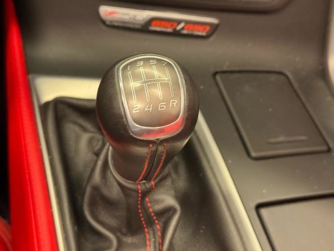 Used 2019 Chevrolet Corvette Z06 RWD image 16
