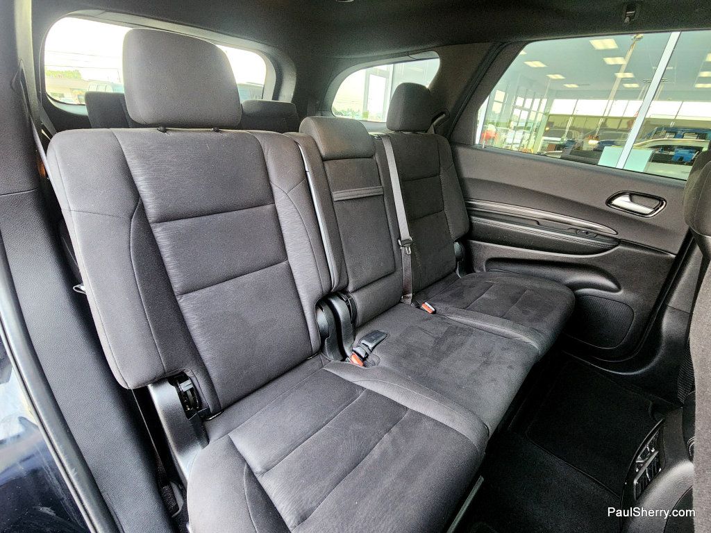 Used 2023 Dodge Durango SXT w/ SXT Blacktop Group AWD/4WD image 48