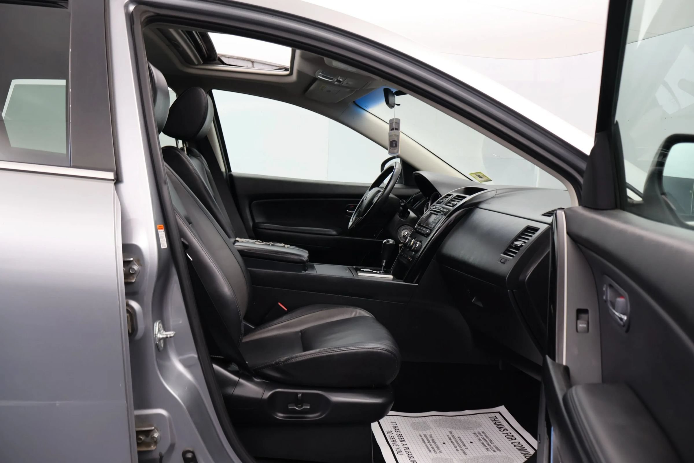 Used 2012 MAZDA CX-9 Touring w/ Moonroof & Bose Audio Pkg AWD/4WD image 16