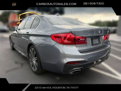 Used 2019 BMW 540i w/ M Sport Package RWD image 3