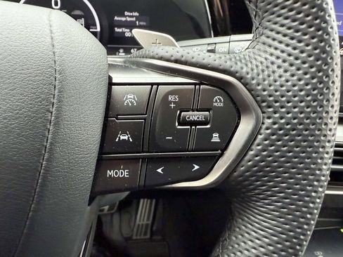 Used 2024 Lexus TX 500h AWD w/ Technology Package image 21