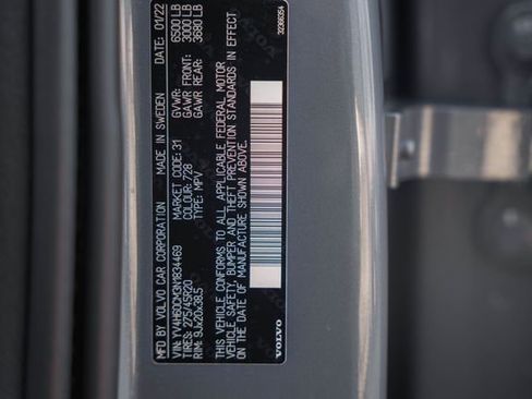 Used 2022 Volvo XC90 T8 R-Design w/ Advanced Package image 39