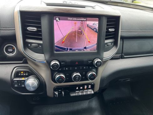 Used 2019 RAM 1500 Laramie AWD/4WD image 19