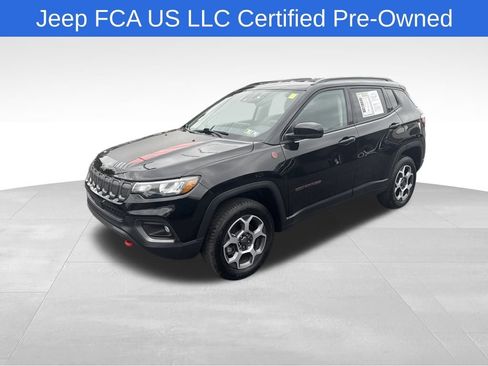 Used 2022 Jeep Compass Trailhawk image 5