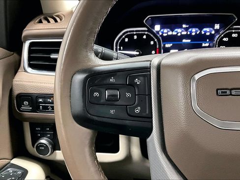 Used 2021 GMC Yukon Denali AWD/4WD image 25